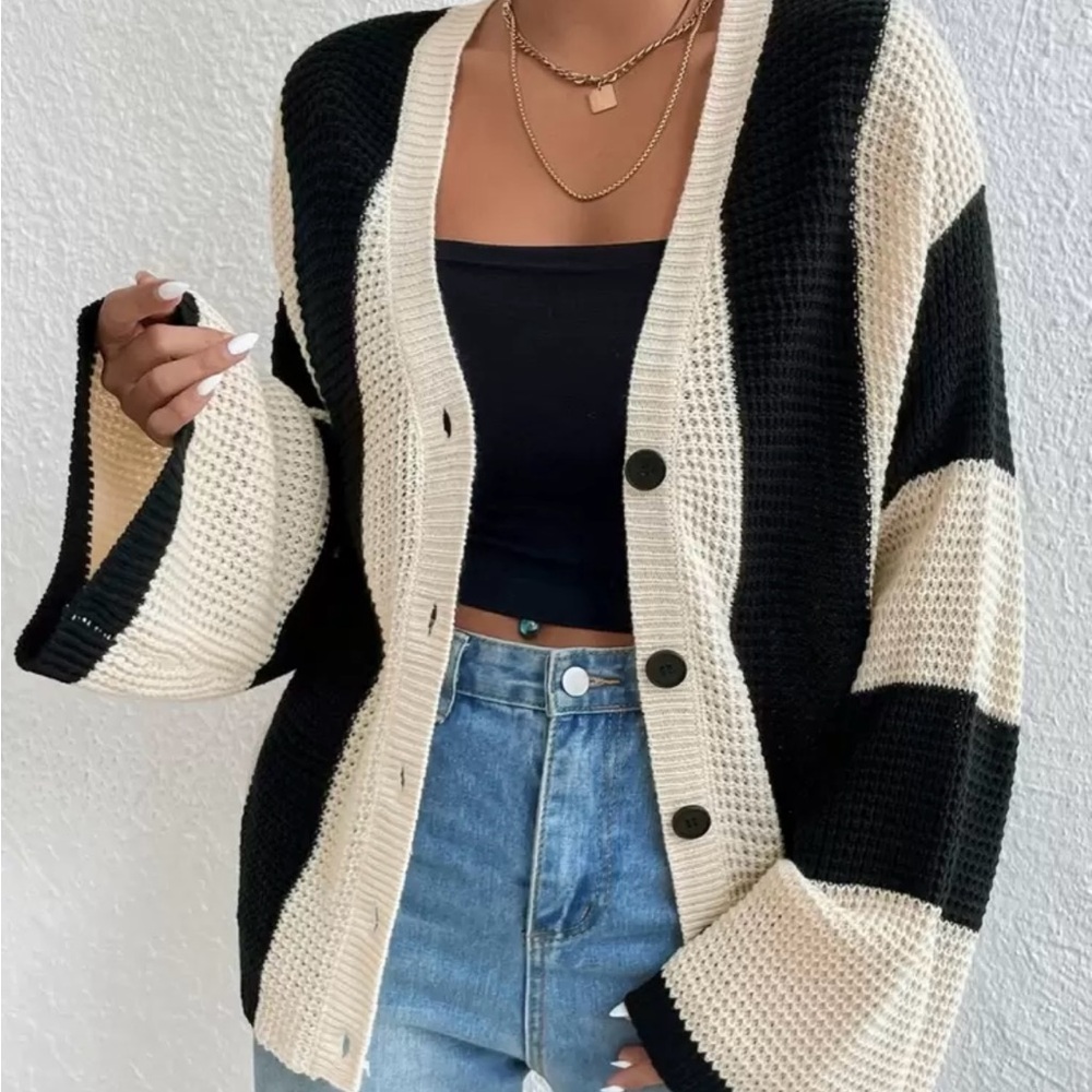 SHEIN Black and Cream Chunky Knit Cardigan Sweater
